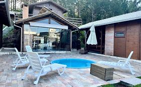 Cabana com piscina - 5 min a pé da praia - Porto Belo
